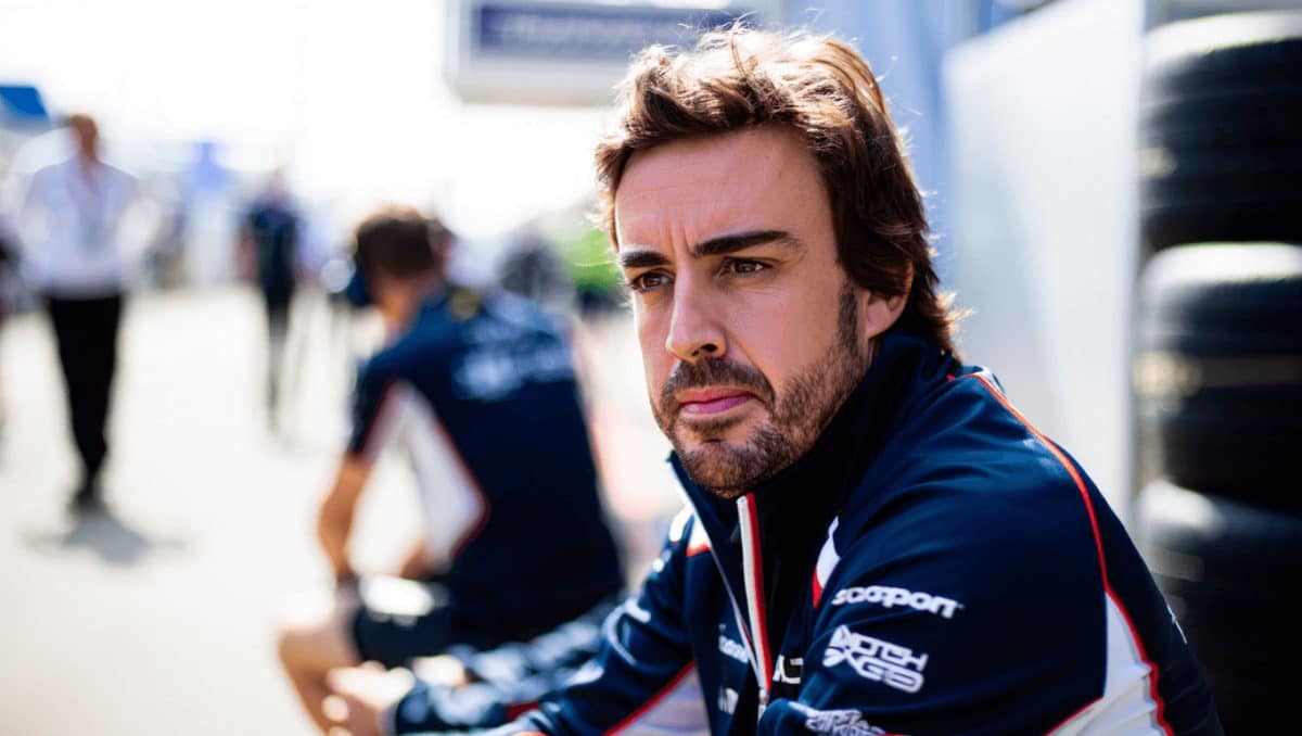 Alonso omaggia Marquez: "Quando lo vedo 3° in gara, andrà in testa. E' solo questione di tempo"