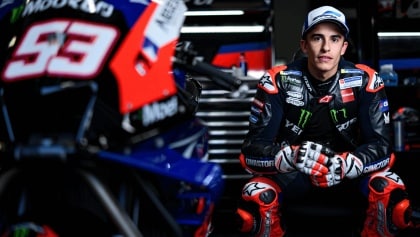 MotoGP | Marquez: "Il nome del mio compagno nel 2027 non influenzerà la mia decisione"        
    

    
        
                    

    
    MotoGP
        
                    

    
        
    
    
        
            
                            

                                                MtGP
                
                MotoGP
            
                            
                                    
            
            
                
                    
                
            

                        
                1 g            
                    

        
                MotoGP | Marquez: "Il nome del mio compagno nel 2027 non influenzerà la mia decisione"