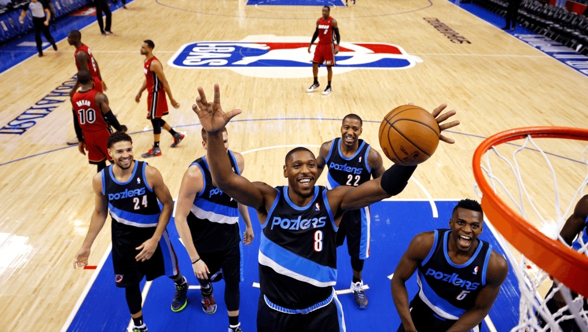 Nba, Charlotte elimina gli Heat di Fontecchio al play-in. Festa Portland: Blazers ai playoff!