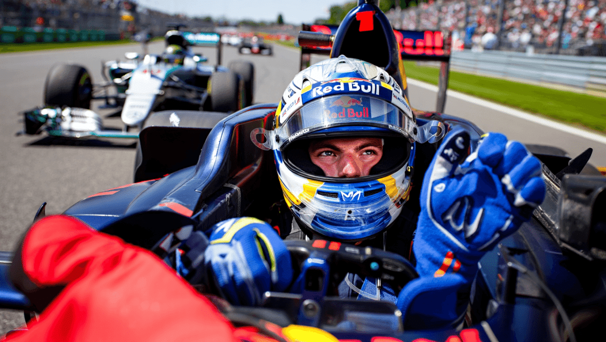 Verstappen: "Contento per Kimi e per la battaglia con Lewis". VIDEO