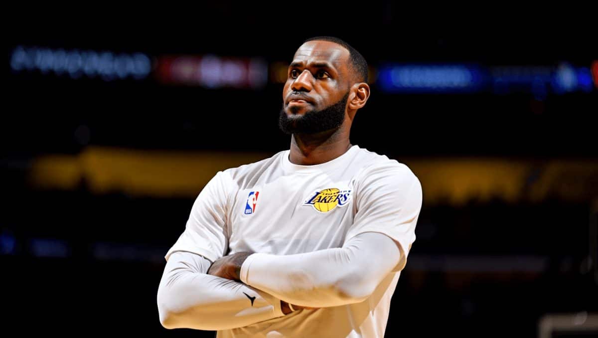Lebron James ancora non svela il suo futuro: "Sarà divertente"