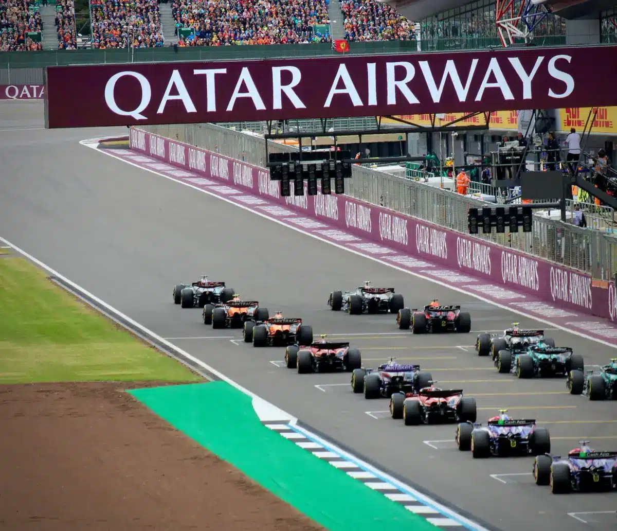 Piloti di F1 in qualifica sprint, momento decisivo per la griglia di partenza